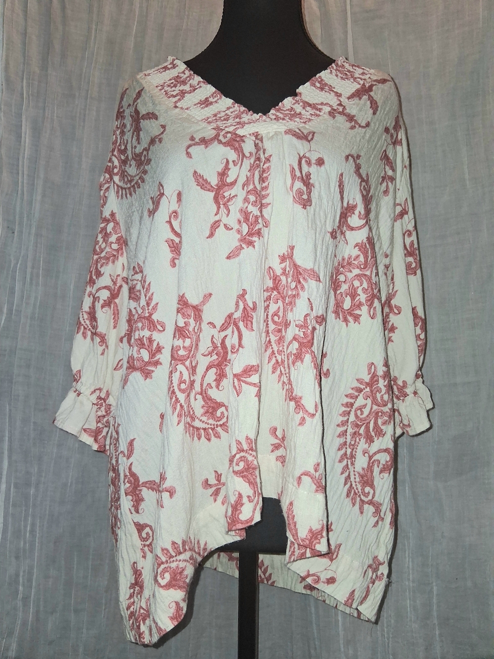 Umgee Ivory Tunic with Rose-Print